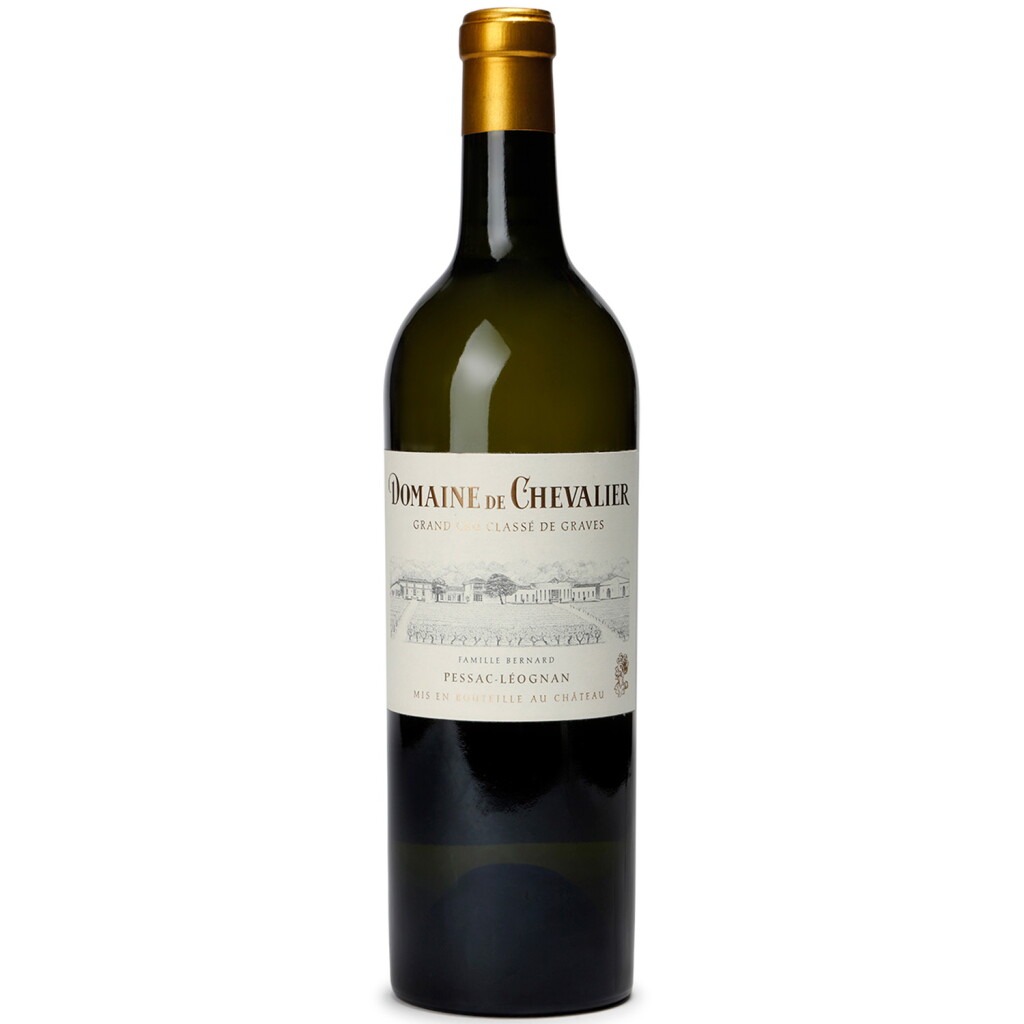 View full screen - View 1 of Lot 696. Domaine de Chevalier Blanc 2005 (6 BT).