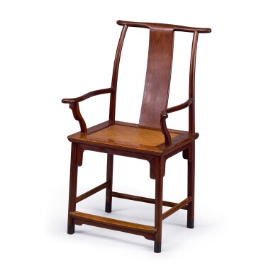 View full screen - View 1 of Lot 524. A huanghuali yokeback armchair, sichutou guanmaoyi 17th - 18th century | 十七至十八世紀 黃花梨四出頭官帽椅.