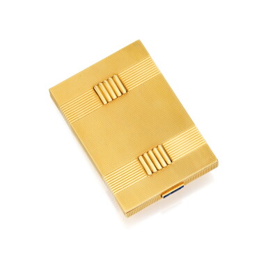 View full screen - View 1 of Lot 501. GOLD AND SAPPHIRE CIGARETTE CASE, VAN CLEEF & ARPELS, FRANCE | 黃金鑲藍寶石煙盒,梵克雅寶.