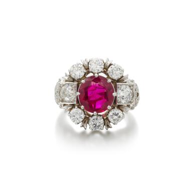 View full screen - View 1 of Lot 22. Ruby and diamond ring (Anello con rubino e diamanti).