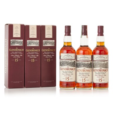 View full screen - View 1 of Lot 9634. The Glendronach 15 Year Old Sherry Casks 40.0 abv NV (3 BT70).