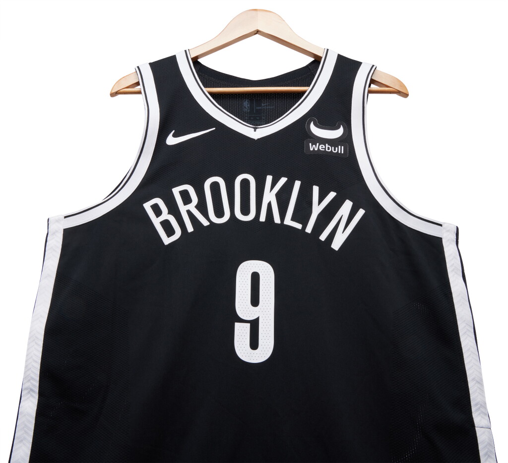 Voir en plein écran - Voir 1 du lot 174. Trendon Watford Brooklyn Nets 2023-2024 Game Worn Icon Edition Jersey.