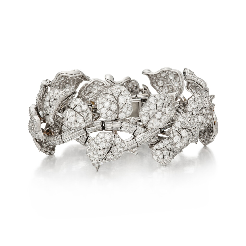 View full screen - View 1 of Lot 176. Diamond Bracelet.
