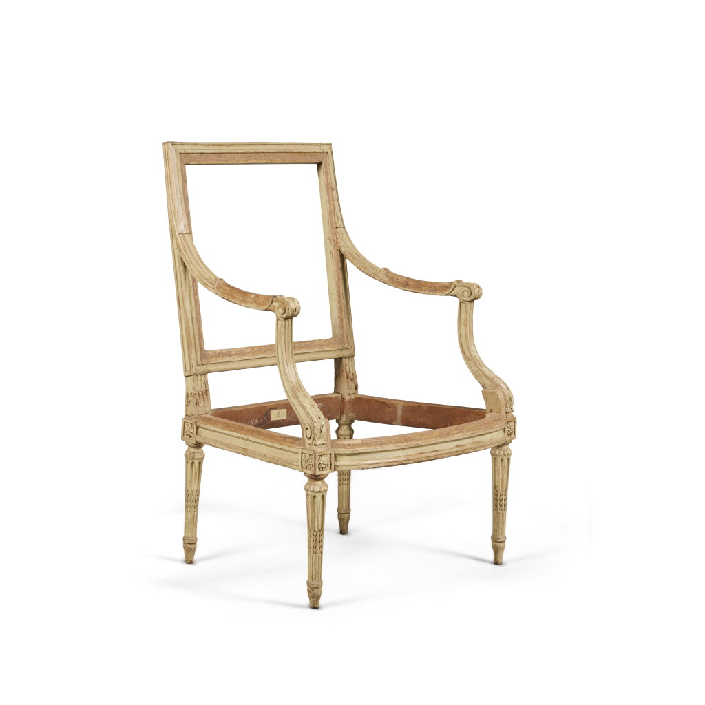 全萤幕检视 - 查看697A Set of Four Louis XVI Ivory Painted Fauteuils attributed to Jean-Baptiste Boulard, Circa 1785的1