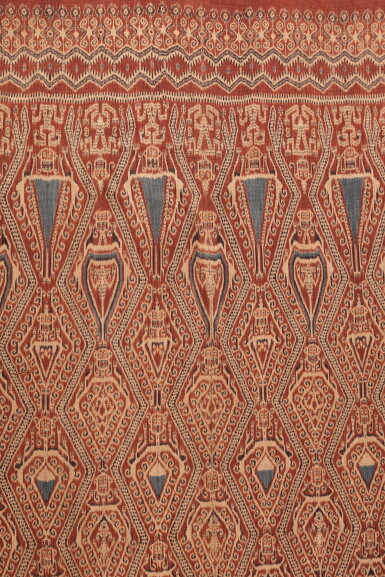 View full screen - View 1 of Lot 12. Pua kumbu, Iban, Sarawak, Bornéo, Indonésie, XIXème siècle | Iban pua kumbu, Sarawak, Borneo, Indonesia, XIXth century.