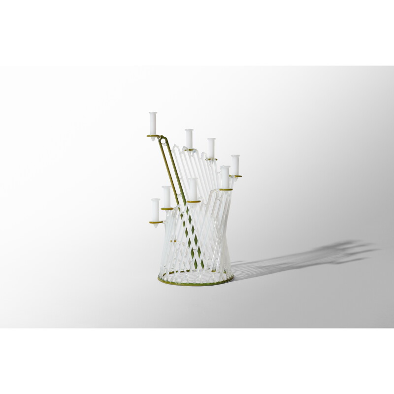 Cover image 0