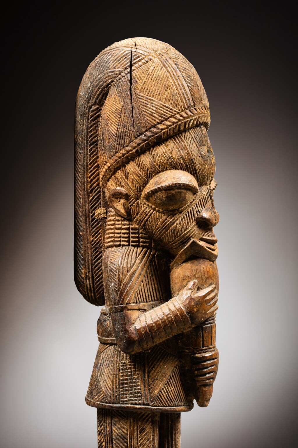 View full screen - View 1 of Lot 93. Manche de hache rituelle, Yoruba, Nigeria | Ritual Axe Handle, Yoruba, Nigeria.
