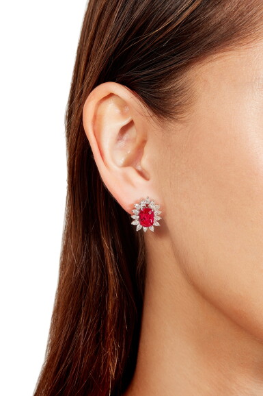 View full screen - View 1 of Lot 583. Pair of Spinel and Diamond Ear Studs | 2.45及2.26克拉 天然「緬甸」未經加熱尖晶石 配 鑽石耳環.