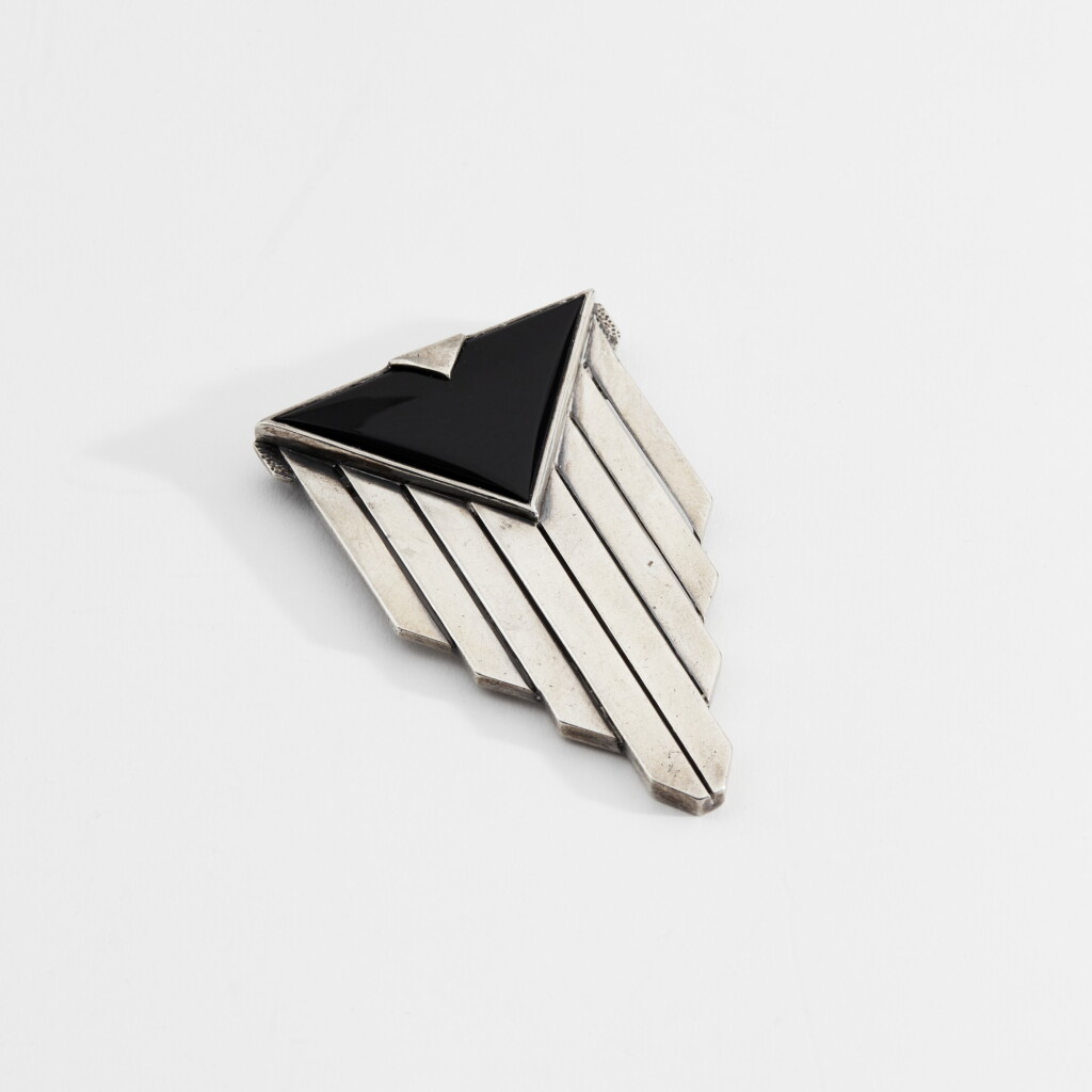View full screen - View 1 of Lot 75. Jean Després, Brooch.