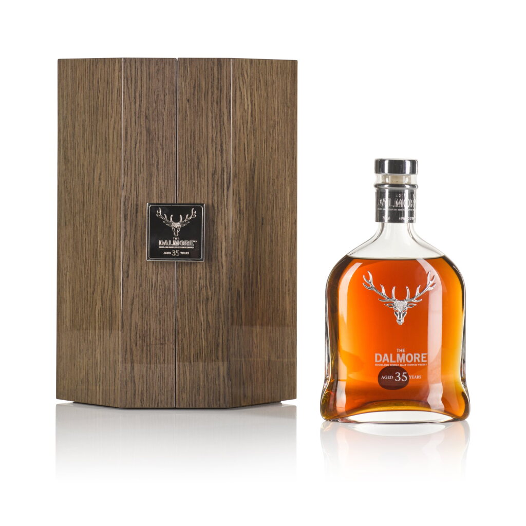 View full screen - View 1 of Lot 7. The Dalmore 35 Year Old 40.0 abv NV (1 BT 70cl).
