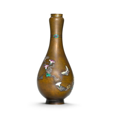 View full screen - View 1 of Lot 97. A BRONZE VASE, SIGNED SAITO, MEIJI PERIOD, LATE 19TH CENTURY.