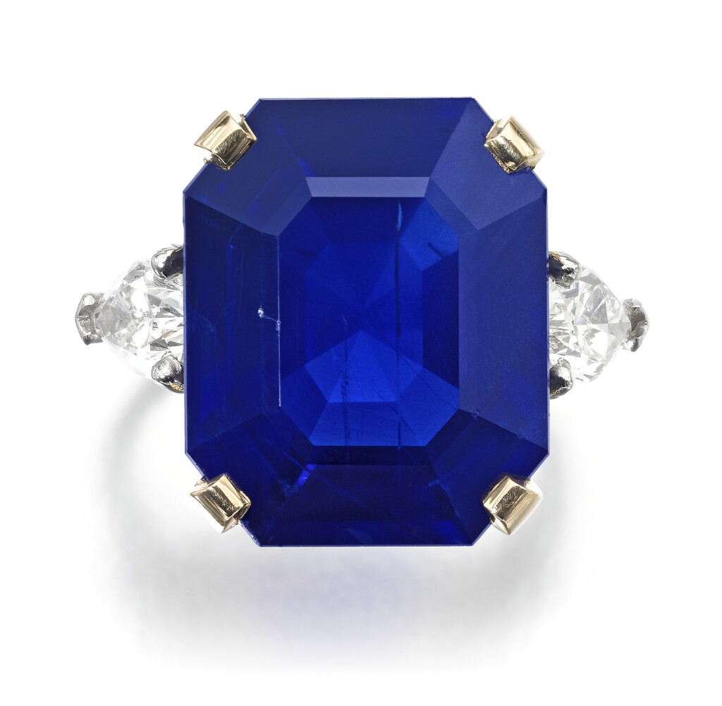 View full screen - View 1 of Lot 120. Bulgari | Sapphire and diamond ring | 寶格麗 | 藍寶石配鑽石戒指.