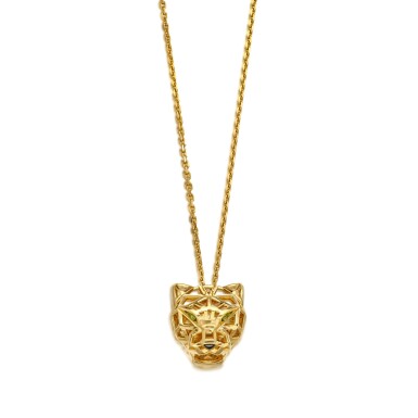 View full screen - View 1 of Lot 1682. ‘Panthère de Cartier’ Tsavorite garnet and Onyx Pendent Necklace | 卡地亞 | 'Panthère de Cartier' 沙弗萊石 配 縞瑪瑙 項鏈.