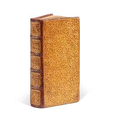 View full screen - View 1 of Lot 28. De principatibus Italiae. Elzevier, 1631. Rel. à décor de rinceaux et d'oiseaux. Ex. Raphaël Esmerian..