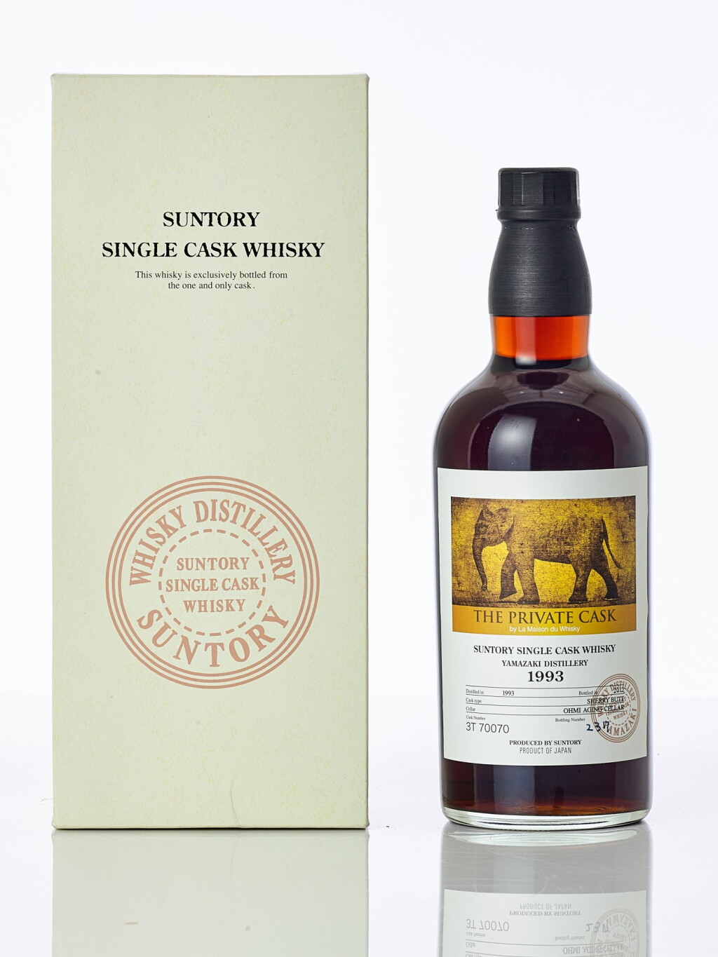 View full screen - View 1 of Lot 6062. 山崎 The Yamazaki LMDW Private Cask #3T70070 57.5 abv 1993 (1 BT70).