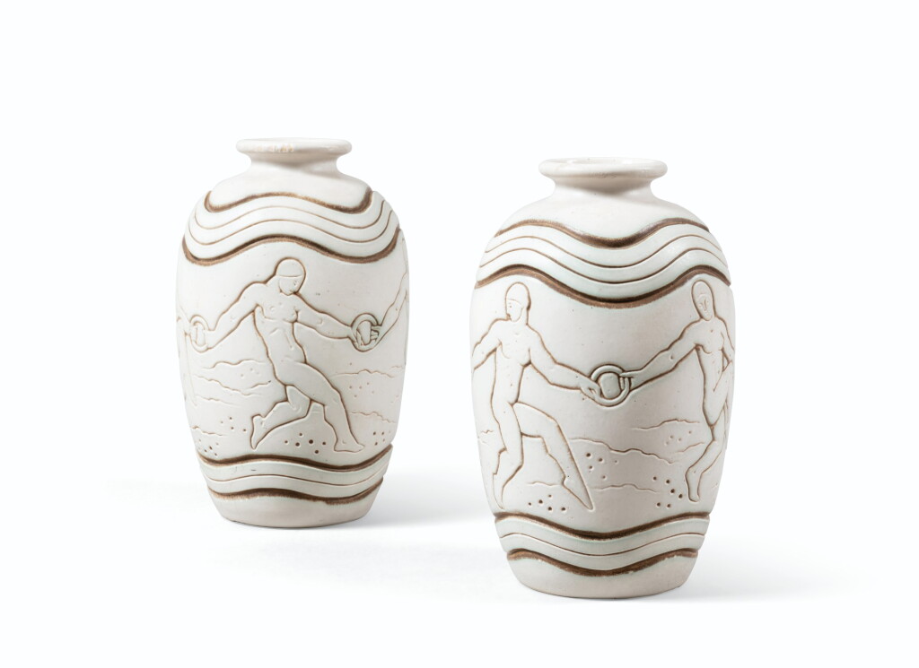 View full screen - View 1 of Lot 1151. Pair of vases, circa 1930 | Paire de vases, vers 1930.