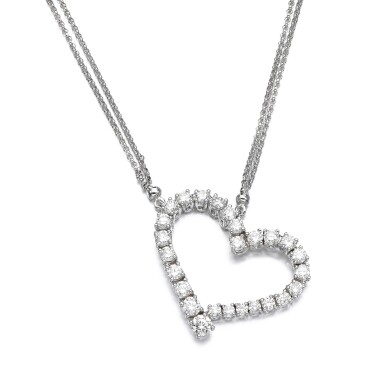 View full screen - View 1 of Lot 192. Diamond pendant necklace.