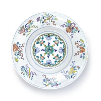 View full screen - View 1 of Lot 834. A doucai 'Eight Daoist Emblems' ogee dish, Mark and period of Guangxu | 清光緒 鬥彩暗八仙紋折腰盤《大清光緒年製》款.