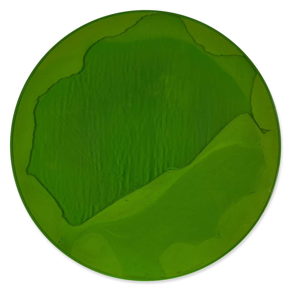 View full screen - View 1 of Lot 6. Cercle Vert Lumière.