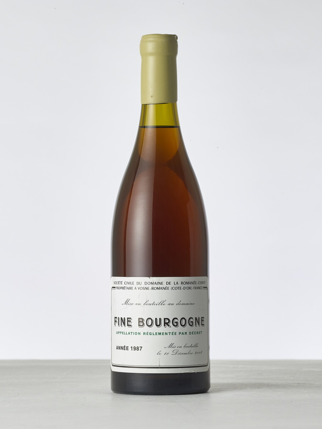 View full screen - View 1 of Lot 2118. Fine de Bourgogne 1987 Domaine de la Romanée-Conti (1 BT70).