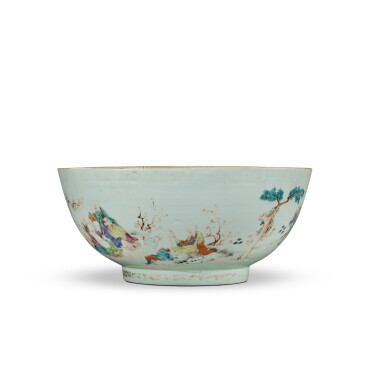 View full screen - View 1 of Lot 238. A Rare Chinese Export Famille-Rose 'Luohan' Punch Bowl, Qing Dynasty, Qianlong Period | 清乾隆 粉彩羅漢人物圖大盌.