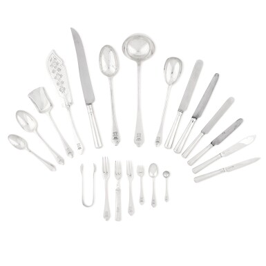 View full screen - View 1 of Lot 101. An extensive Victorian silver flatware service, the majority Hunt & Roskell, London 1881-1892.