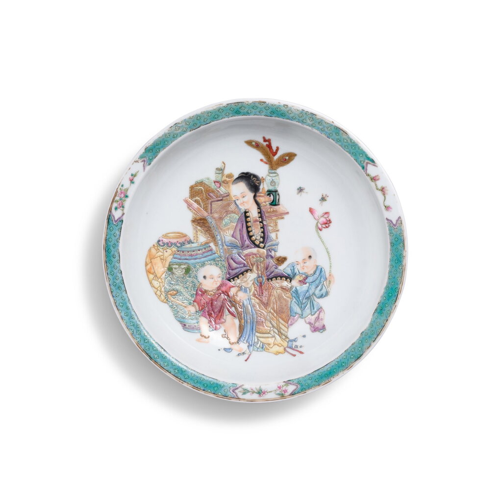 View full screen - View 1 of Lot 3401. A famille-rose 'lady and boy' dish, Republican period | 民國 粉彩仕女嬰戯圖盤 《大清咸豐年製》寄託款.