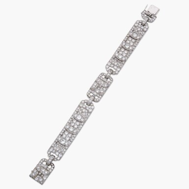 View full screen - View 1 of Lot 866. Diamond Bracelet.