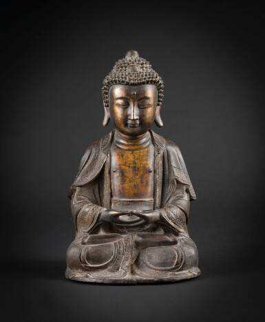 View full screen - View 1 of Lot 2. A parcel-gilt bronze seated Buddha Ming dynasty, 17th century | 明十七世紀 局部鎏金銅佛坐像.