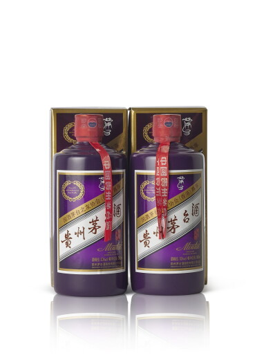 View full screen - View 1 of Lot 4125. Kweichow Moutai HK Friends Of Moutai Special Edition 2017 (1 BT50) 2017年產國酒茅台香港之友協會專用茅台酒 .