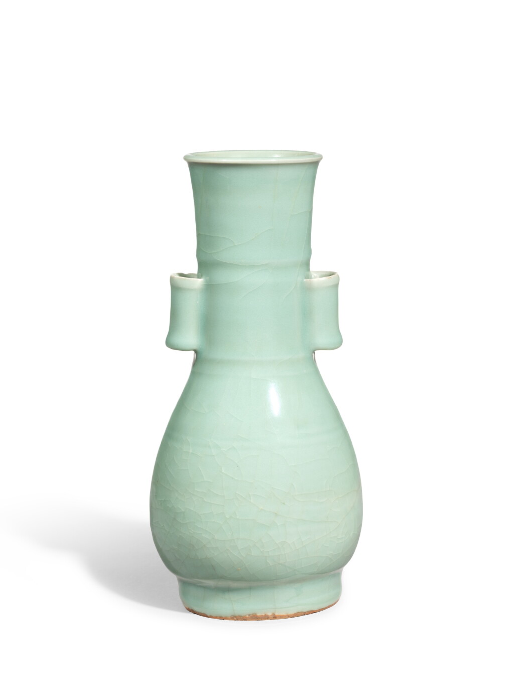 View full screen - View 1 of Lot 604. An exceptional Longquan celadon 'kinuta' arrow vase, Southern Song dynasty|南宋 龍泉青釉弦紋貫耳壺.