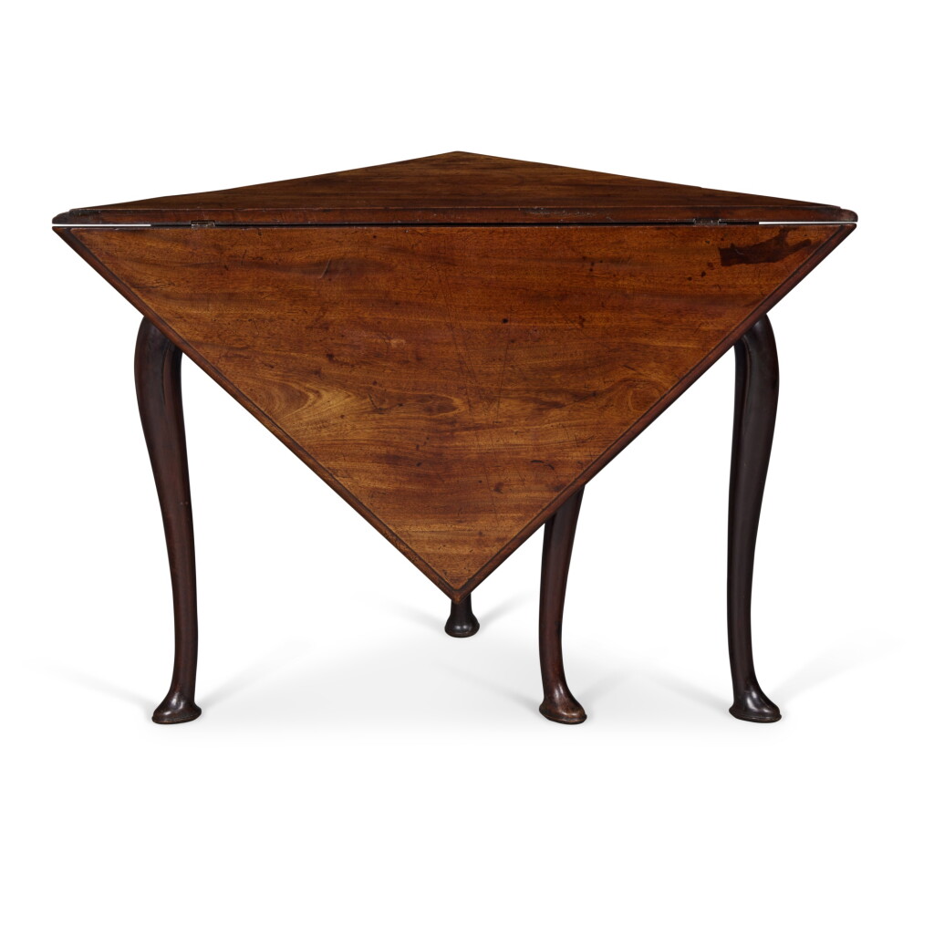 View full screen - View 1 of Lot 382. A George III Mahogany Corner Table, Circa 1760.