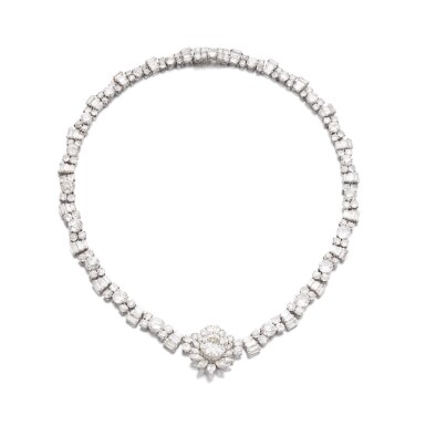 View full screen - View 1 of Lot 259. Diamond necklace | 鑽石項鏈.
