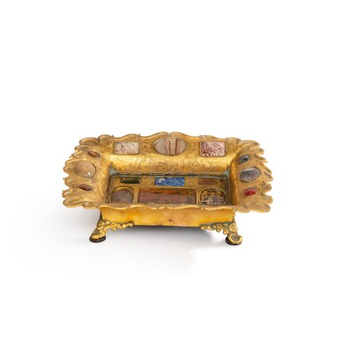 View full screen - View 1 of Lot 591. An Italian hardstone and gilt-bronze tray, second half 19th century.