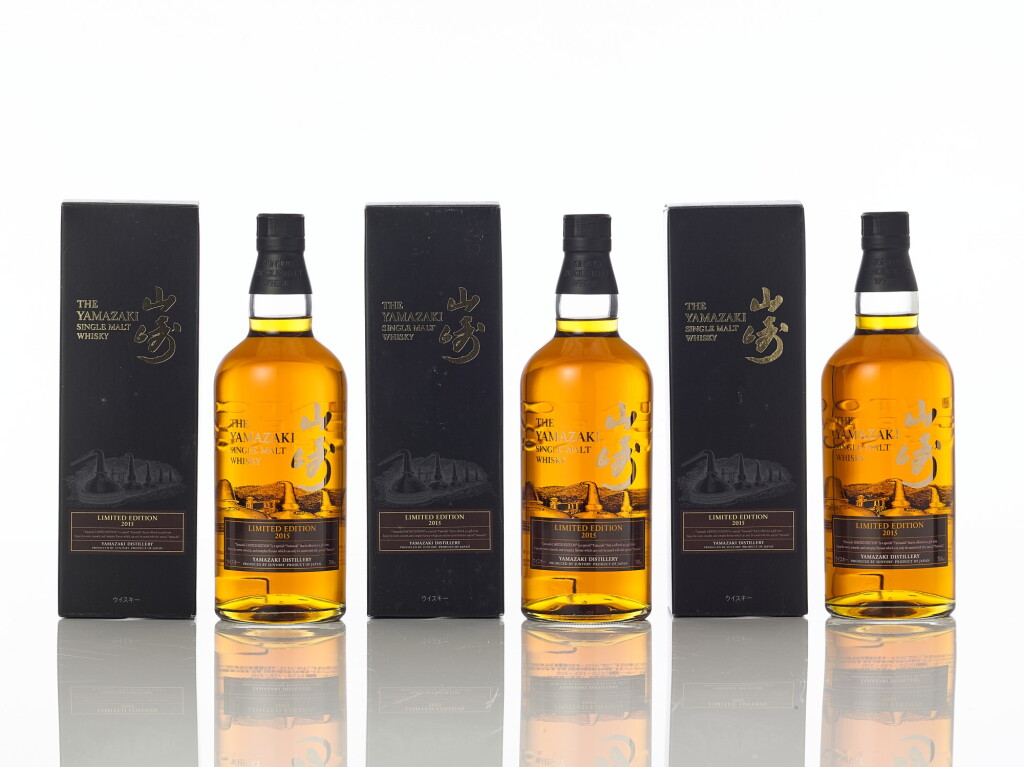 View full screen - View 1 of Lot 85. 山崎 The Yamazaki Limited Edition Single Malt Whisky 43.0 abv 2015 (3 BT70).