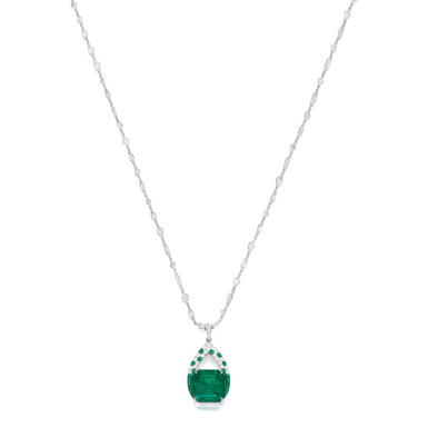 View full screen - View 1 of Lot 424. EMERALD AND DIAMOND PENDANT-NECKLACE, MARTIN KATZ | 祖母綠配鑽石吊墜項鏈,Martin Katz.