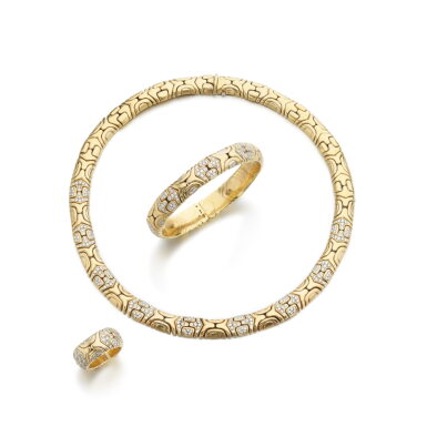 View full screen - View 1 of Lot 905. Gold and diamond parure, 'Alveare', circa 1989.
