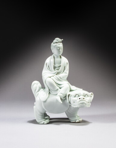 View full screen - View 1 of Lot 75. A blanc de Chine seated figure of Guanyin, Republican period | 民國 德化窰觀音坐像.
