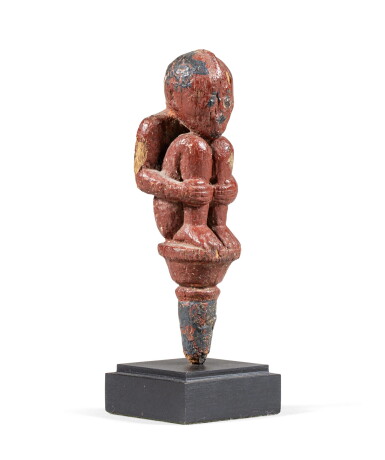View full screen - View 1 of Lot 63. Manche de spatule, Lombok, Indonésie | Lombok spatula handle, Indonesia.