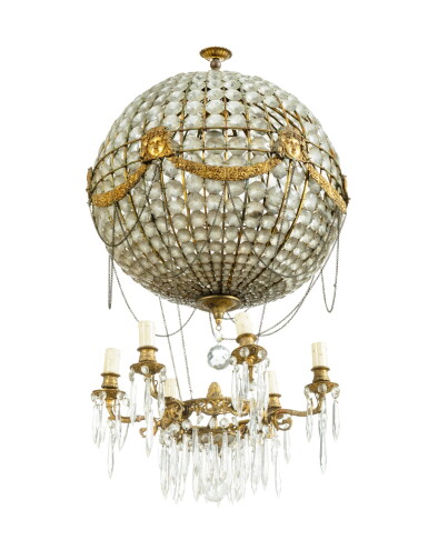 View full screen - View 1 of Lot 129. A gilt-bronze cut-glass lustre montgolfière, French Restauration, circa 1830 | Lustre montgolfière en verre taillé et bronze doré d'époque Restauration, vers 1830.
