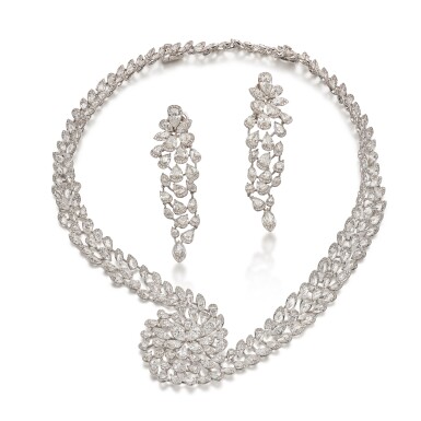 View full screen - View 1 of Lot 1410. DIAMOND DEMI-PARURE | 鑽石 項鏈 配 耳墜套裝.