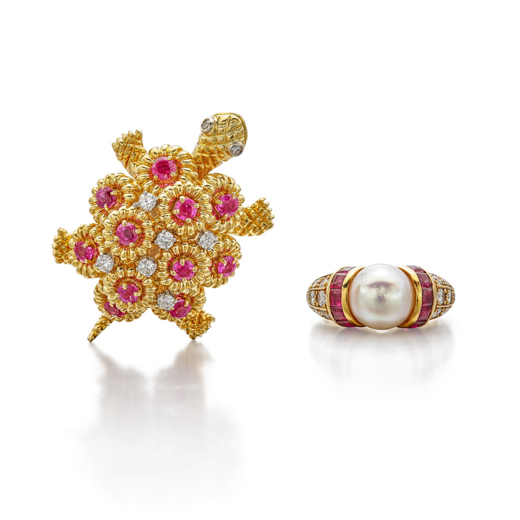 View full screen - View 1 of Lot 1602. Ruby and Diamond Brooch and Cultured Pearl, Ruby and Diamond Ring |蒂芙尼| 寶格麗| 紅寶石 配 鑽石 胸針 及 養殖珍珠 配 紅寶石 配 鑽石 戒指.