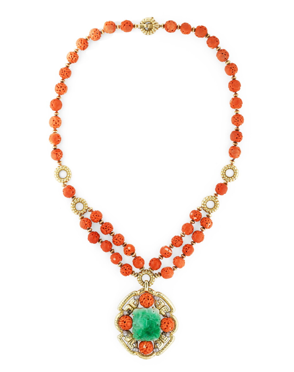 View full screen - View 1 of Lot 60. VAN CLEEF & ARPELS | COLLIER CORAIL, JADE JADÉITE ET DIAMANTS | CORAL, JADEITE AND DIAMOND NECKLACE.