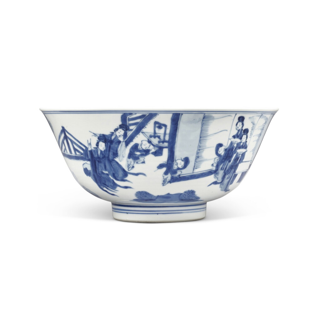 View full screen - View 1 of Lot 682. A blue and white 'ladies and children' bowl, Qing dynasty, Kangxi period | 清康熙 青花仕女嬰戲圖盌.