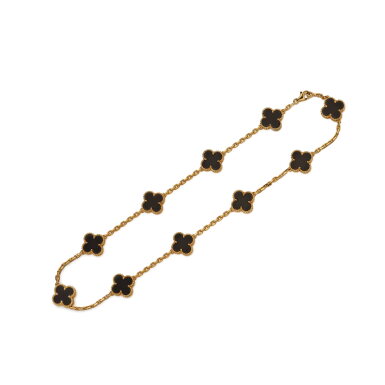 View full screen - View 1 of Lot 590. 'Vintage Alhambra' Onyx Necklace | 梵克雅寶 | 'Vintage Alhambra' 縞瑪瑙 項鏈.