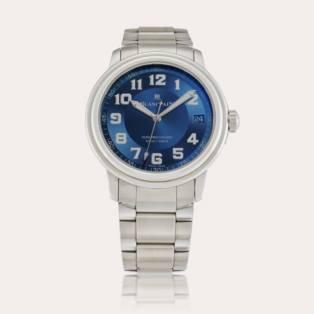 View full screen - View 1 of Lot 247. Reference 2100-1130M-71 Léman Hundred Hours | A stainless steel automatic wristwatch with date and bracelet, Circa 2000.