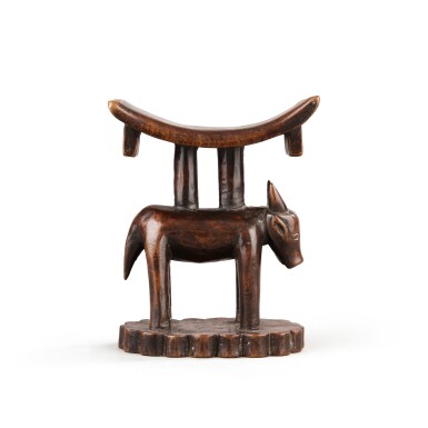 View full screen - View 1 of Lot 11. Tsonga Neckrest, Zimbabwe | Appuie-nuque, Tsonga, Zimbabwe .