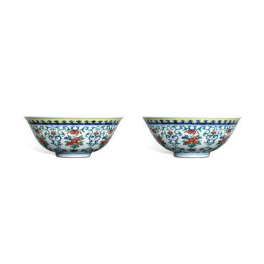 View full screen - View 1 of Lot 3392. A pair of doucai 'floral' bowls, Seal marks and period of Daoguang | 清道光 闘彩纏枝花卉紋盌一對 《大清道光年製》款.