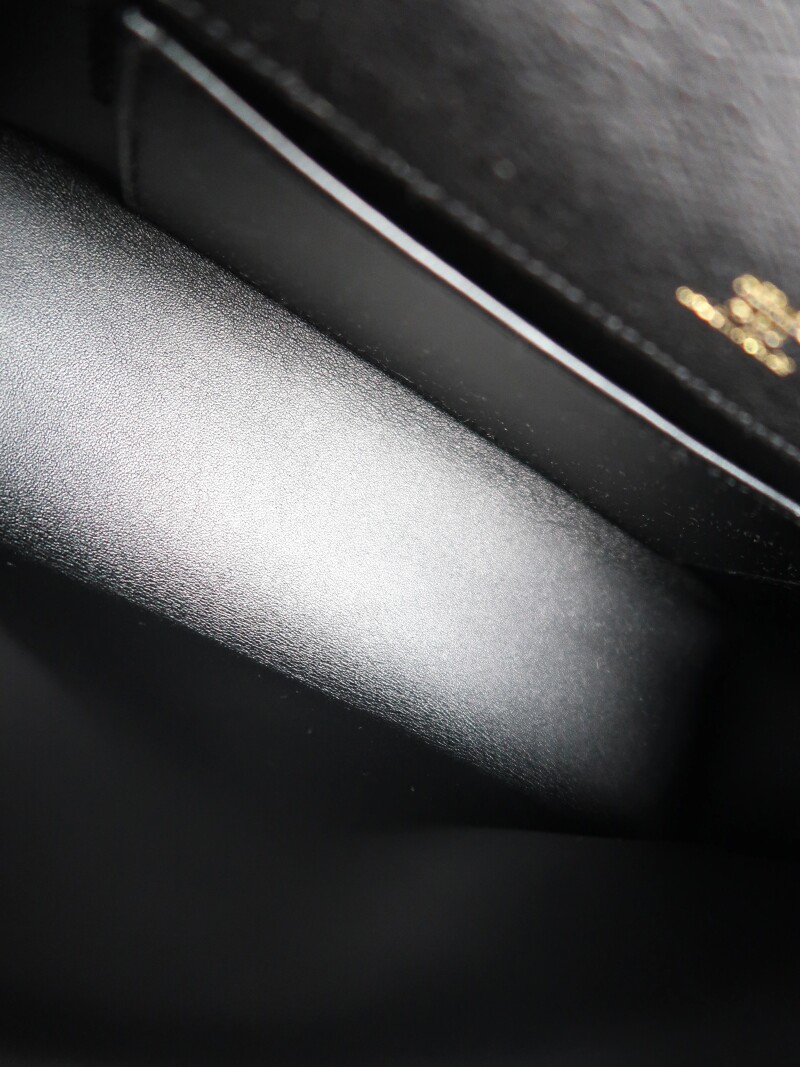 Cover image 0
