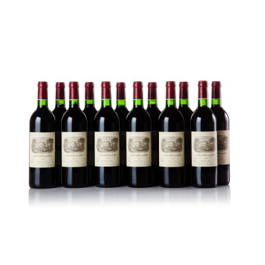 View full screen - View 1 of Lot 1160. Carruades de Lafite 1995 (12 BT).